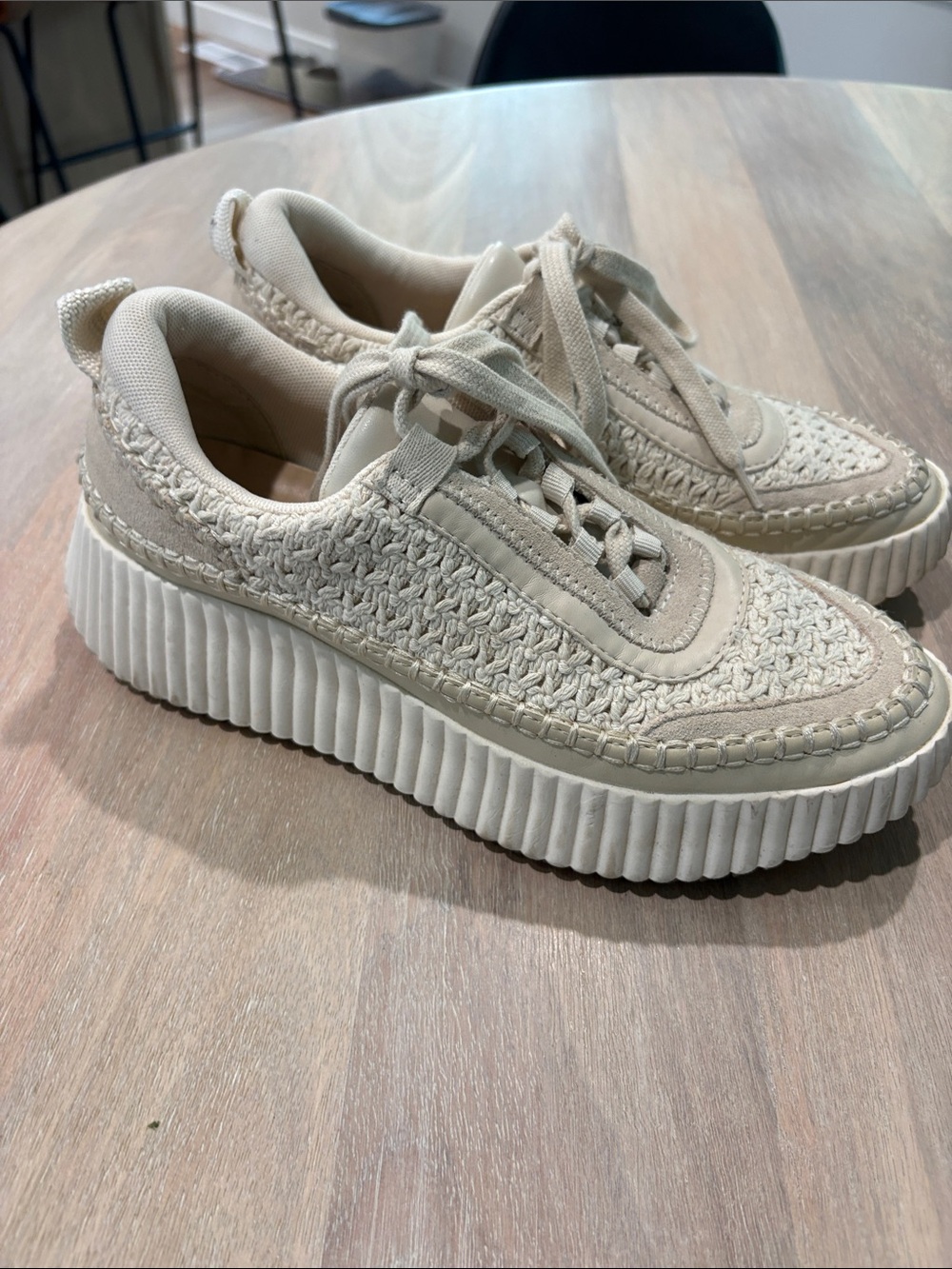 Dolce Vita Cream Woven Platform Sneakers - size 7.5